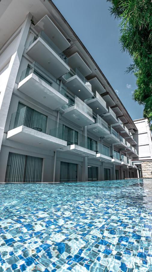 The Capital Hotel And Resort Seminyak Buitenkant foto